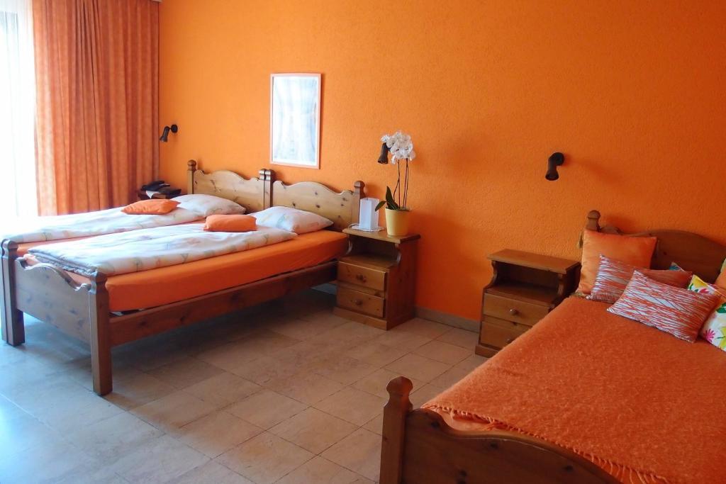 Hotel Elvetico Locarno Rum bild