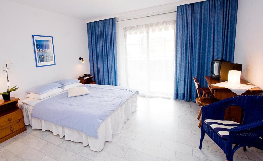 Hotel Elvetico Locarno Rum bild